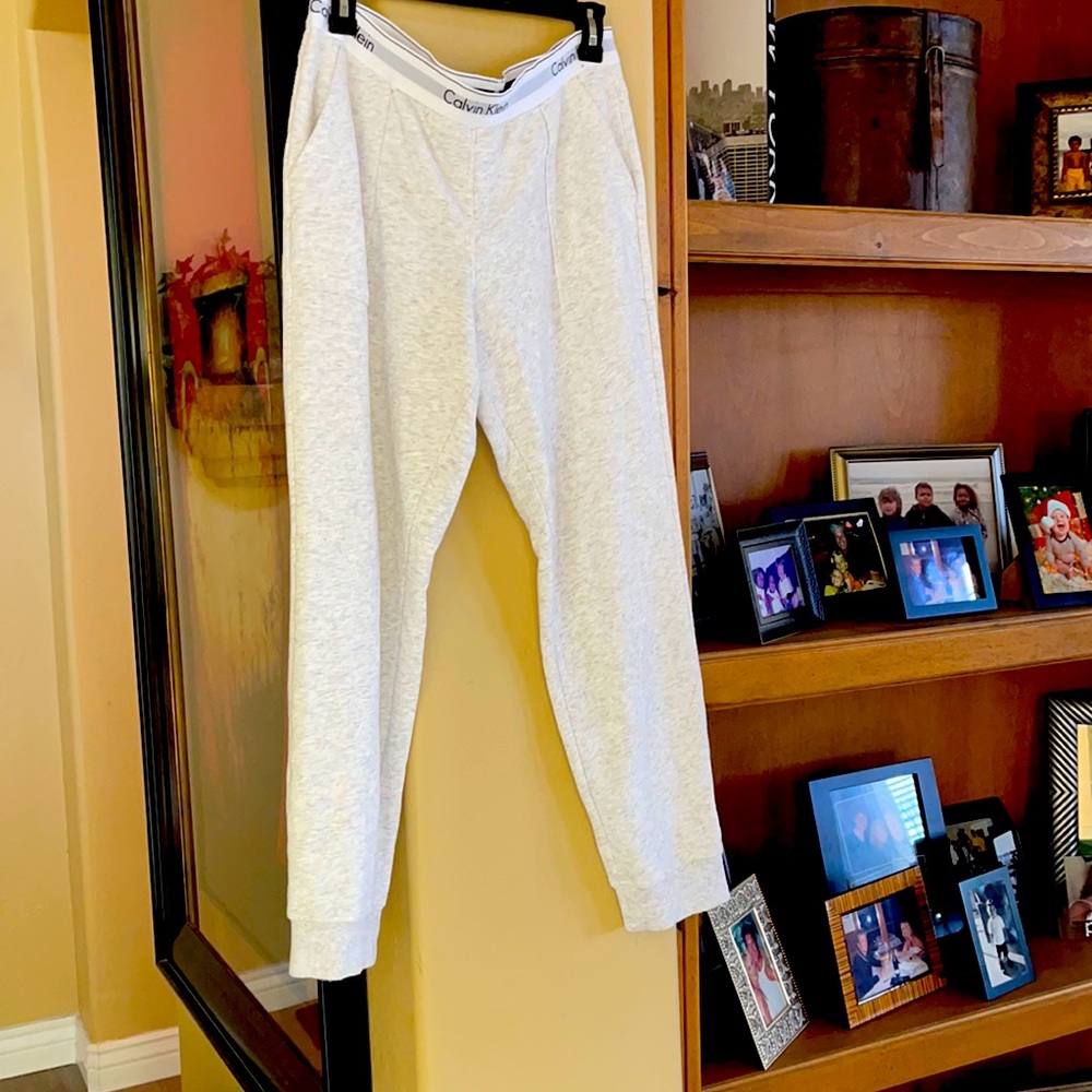 Sweat pants